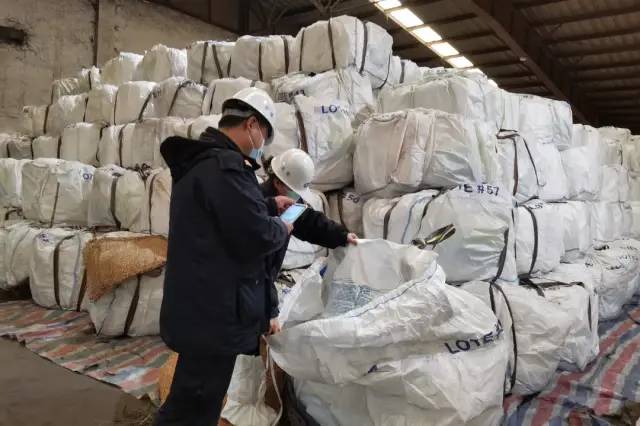 鋰<a href='http://m.funfactsoflife.com' title='電池海運(yùn)' >電池海運(yùn)</a>