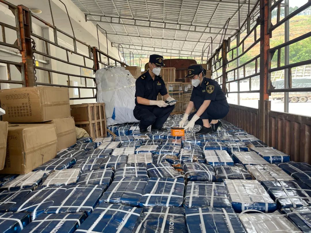 鉛酸<a href='http://m.funfactsoflife.com' title='電池海運(yùn)' >電池海運(yùn)</a>